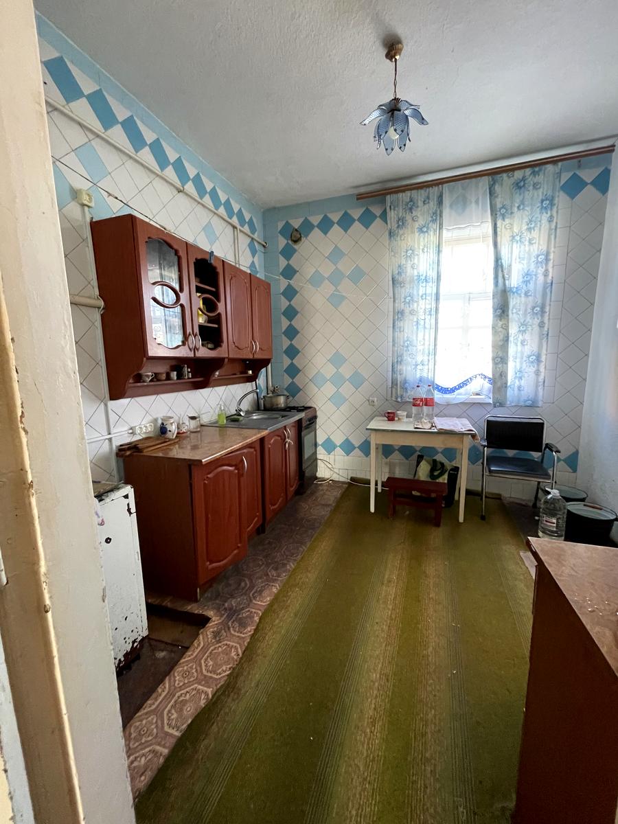 1861710460038351