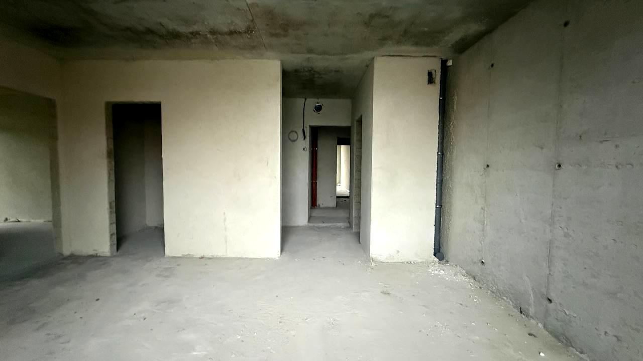 1861730062488773