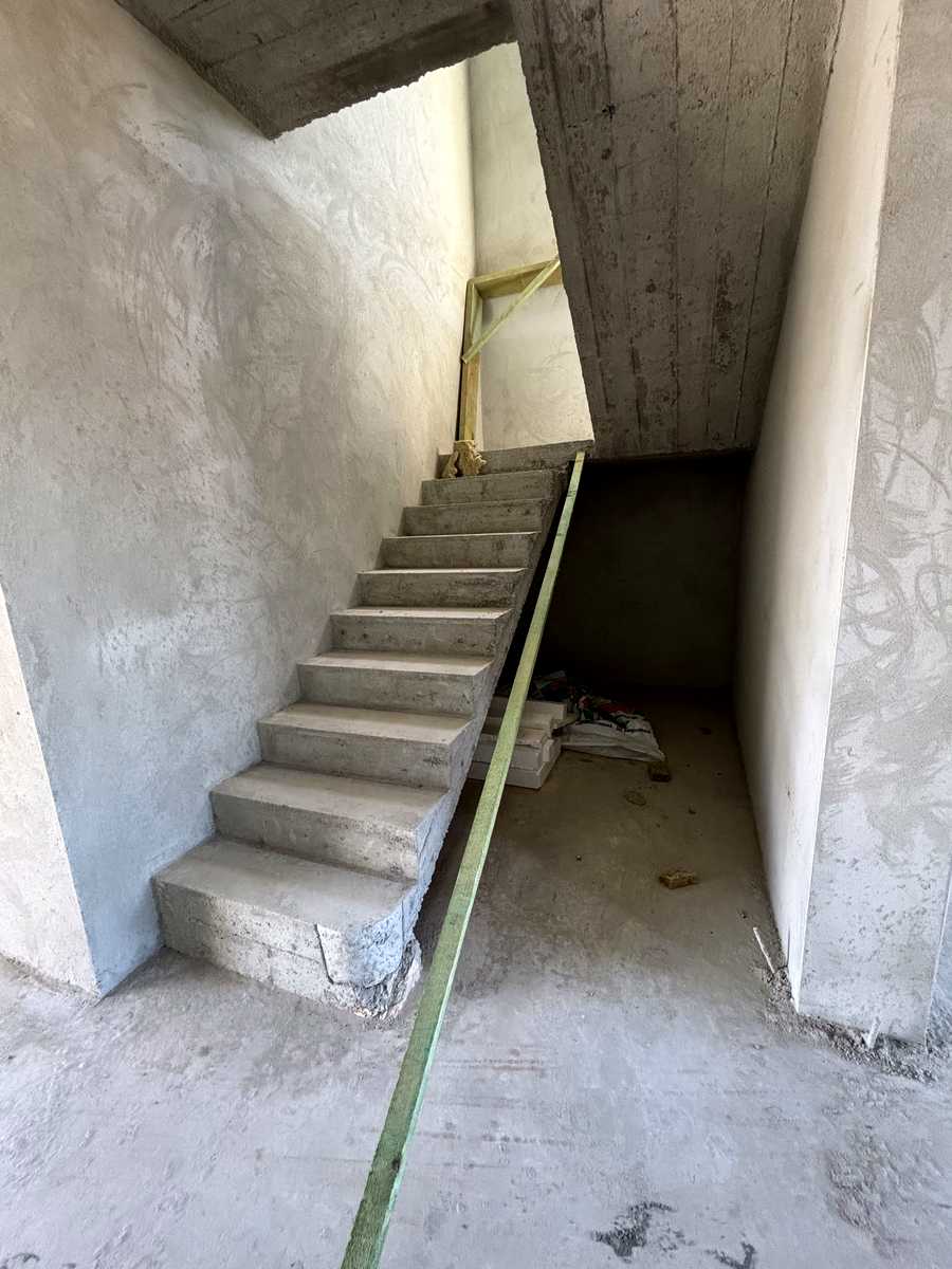 1861733987054111