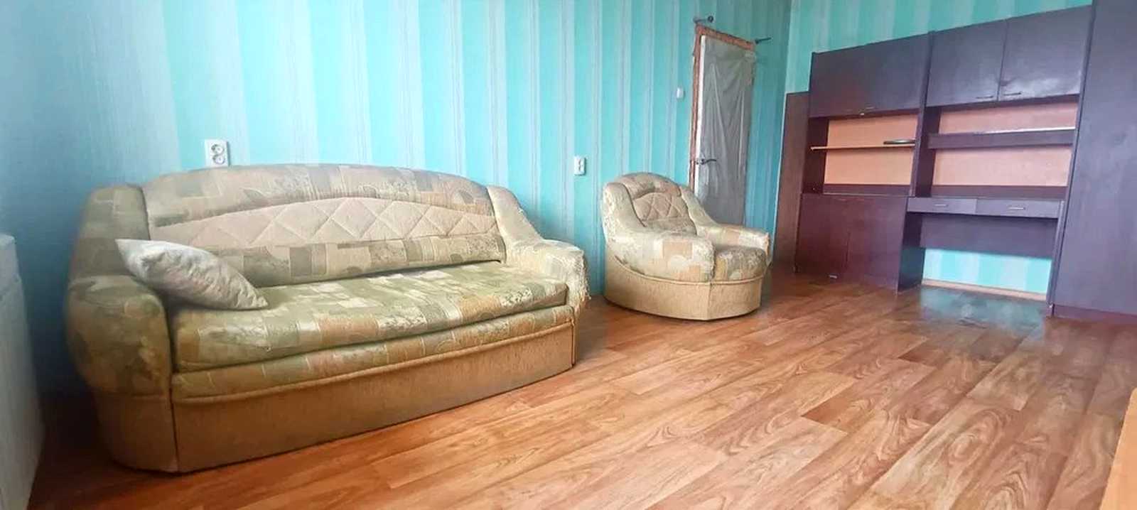 1861737358987405