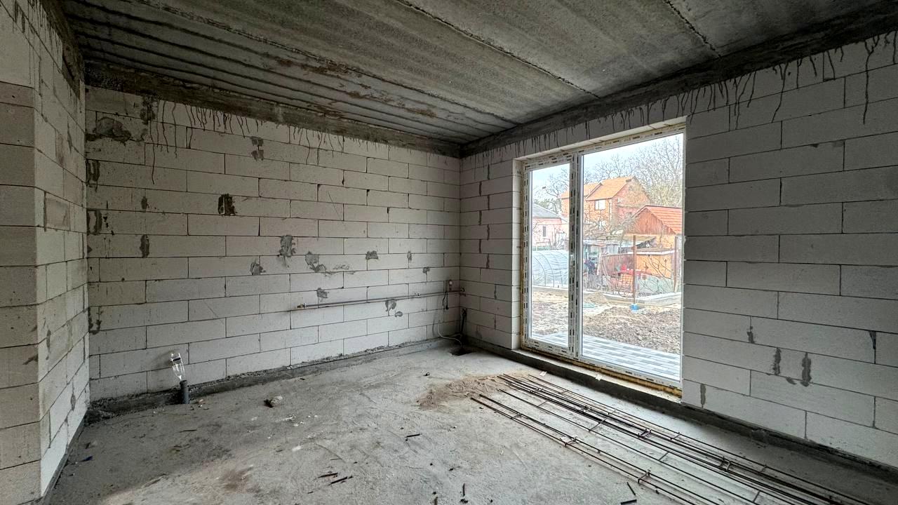 1861745905871924