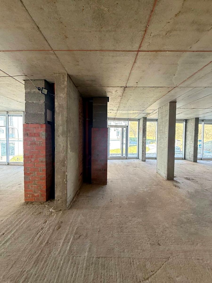 1861792941796991