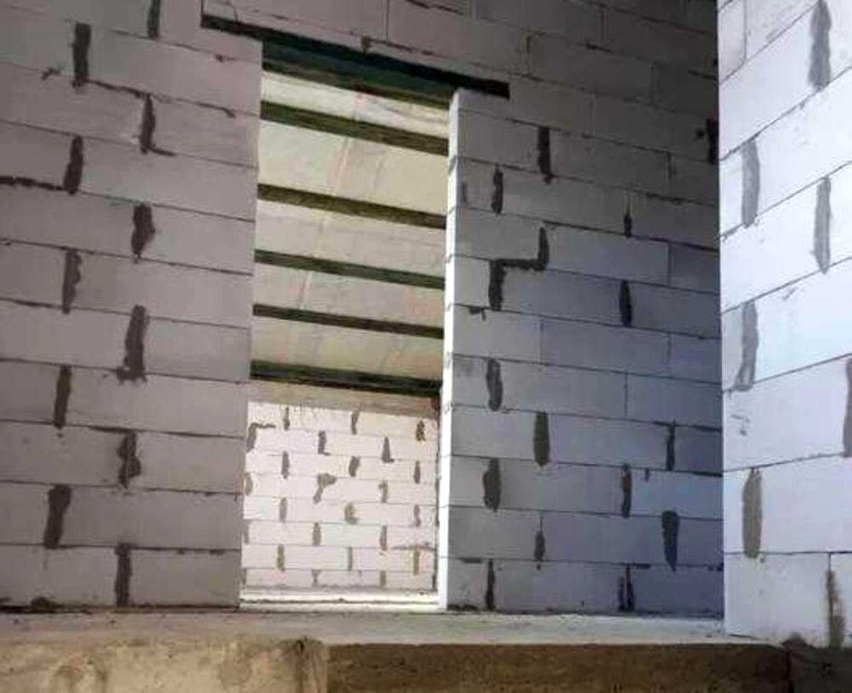 1861825039247849