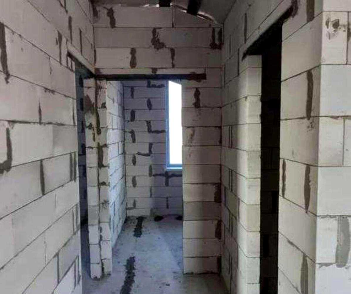 1861825039577608