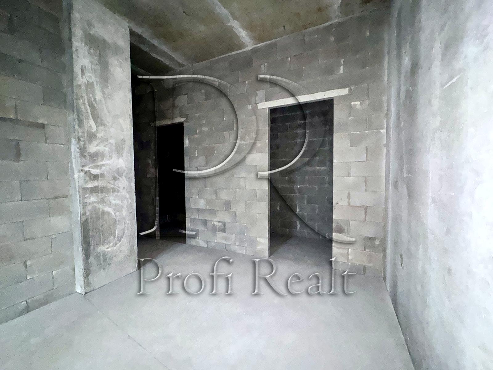 1861885109206136