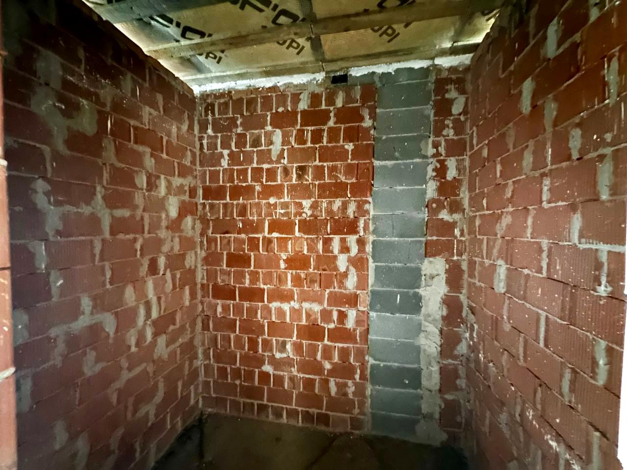 1861887196775453