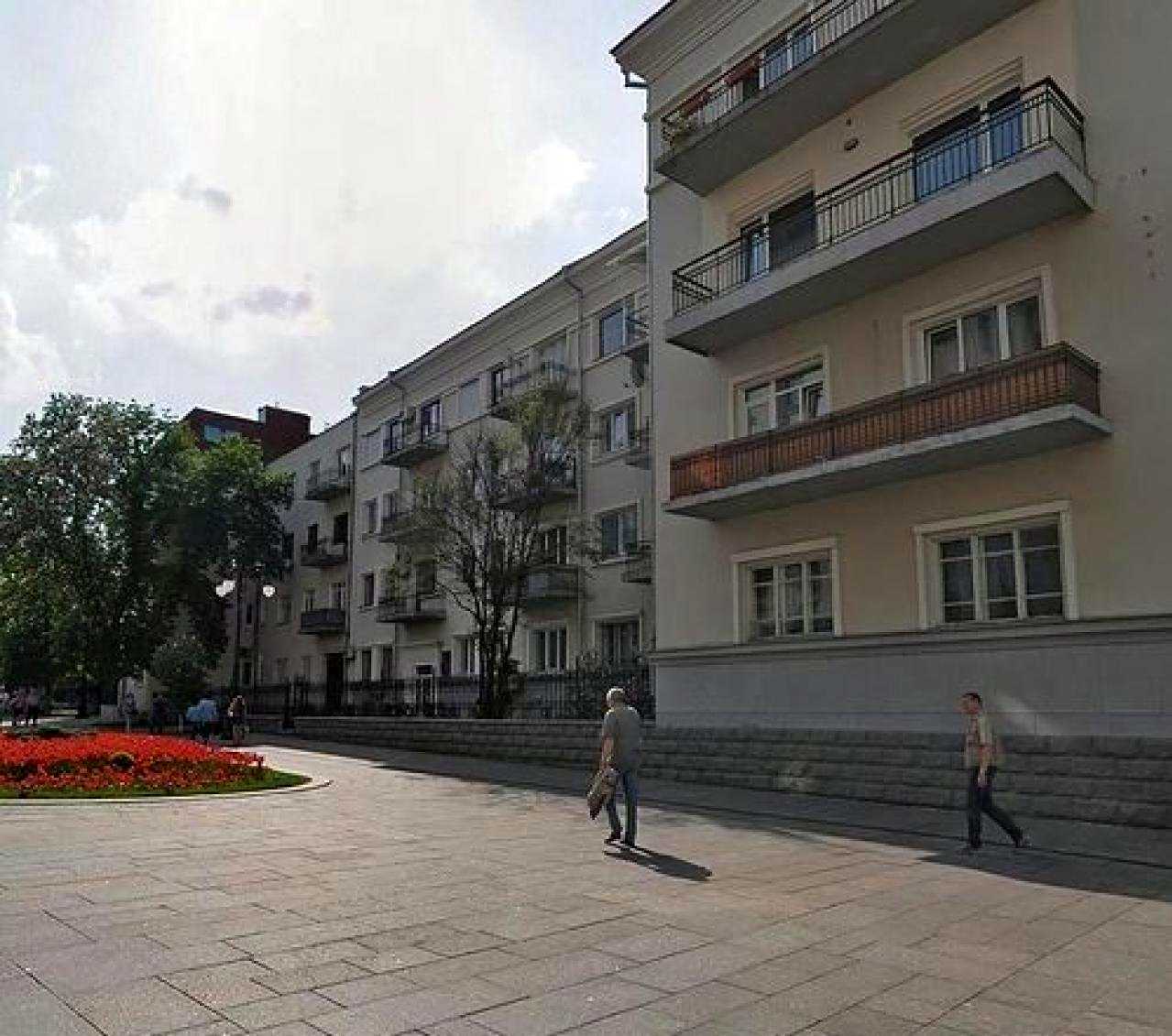 1861890821719463