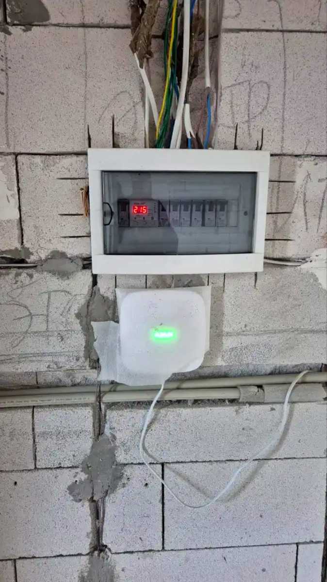 1861892082182559