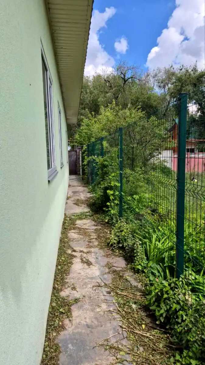 1861892110822861