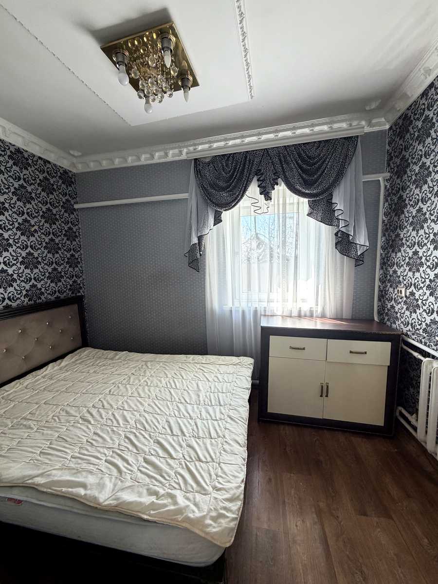 1861894254888807