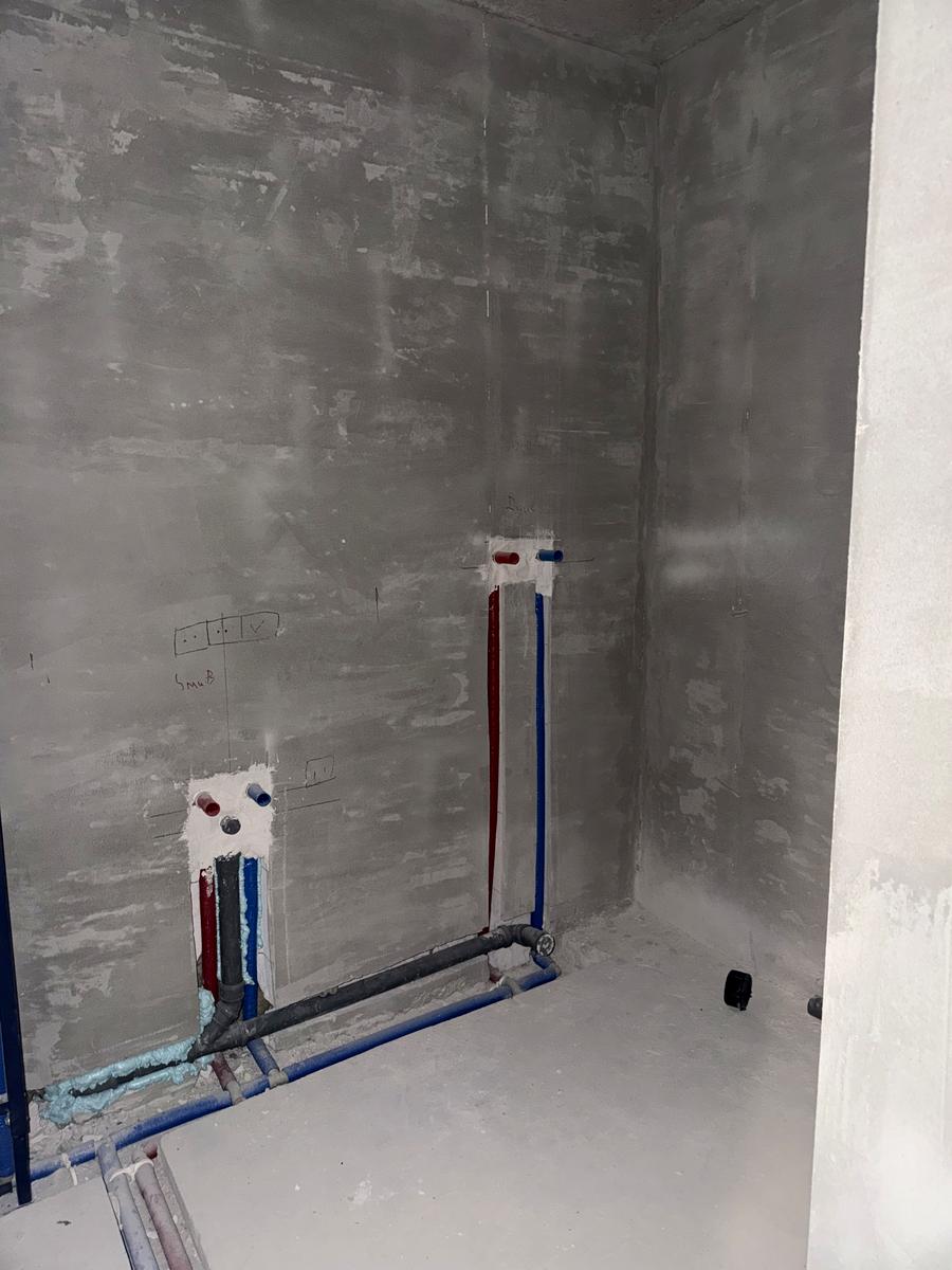 1861897364579618