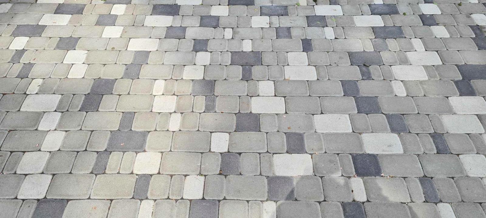 1861901470248114