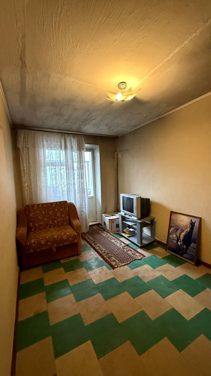 1861905048643209