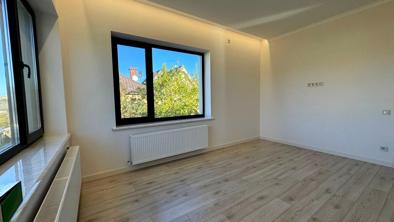 Будинок за адресою вул. Дмитрівська (площа 220 м²) - фото 16 Будинок за адресою вул. Дмитрівська (площа 220 м²) - Atlanta.ua - фото 16