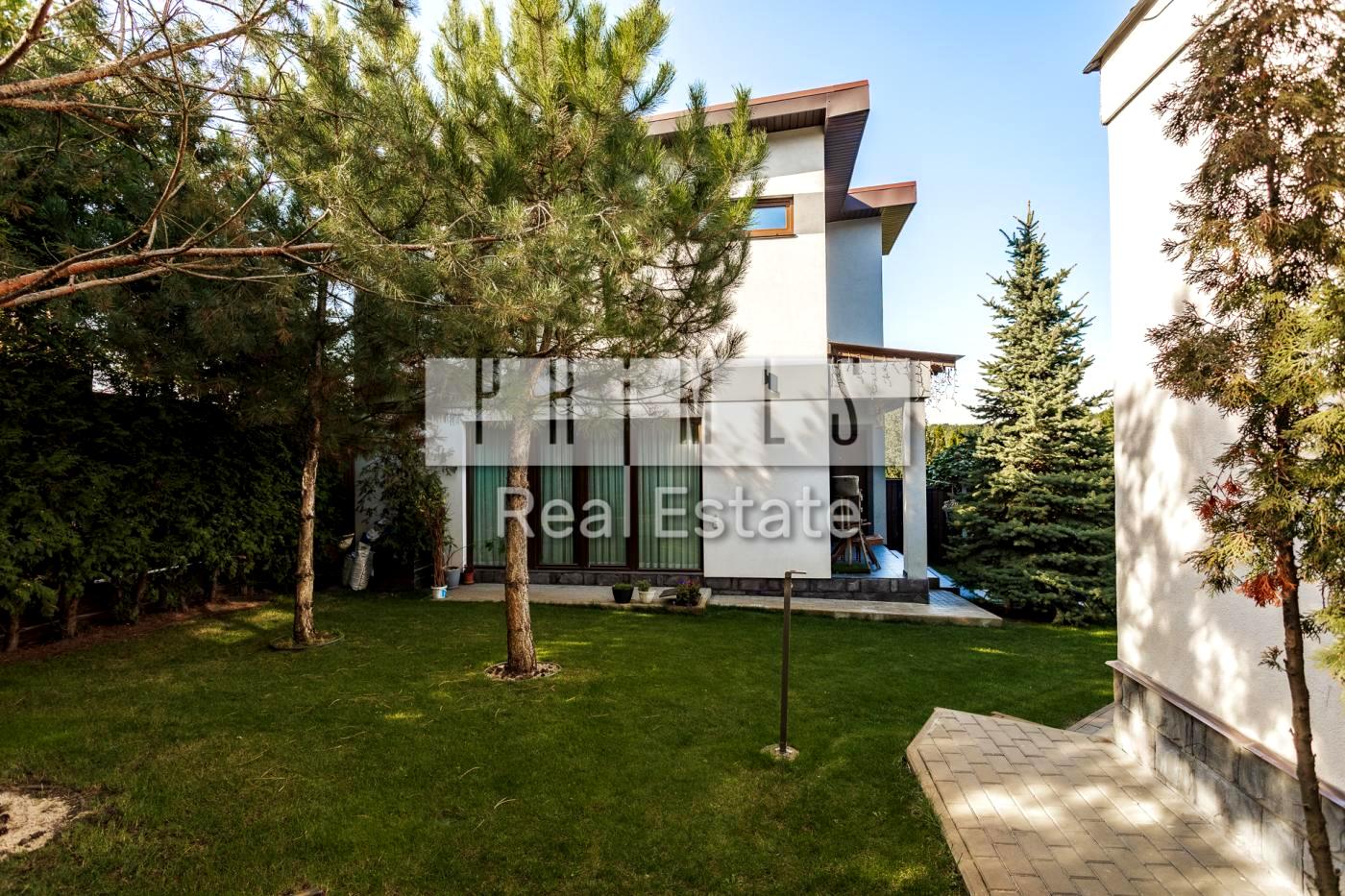 1861917903487135