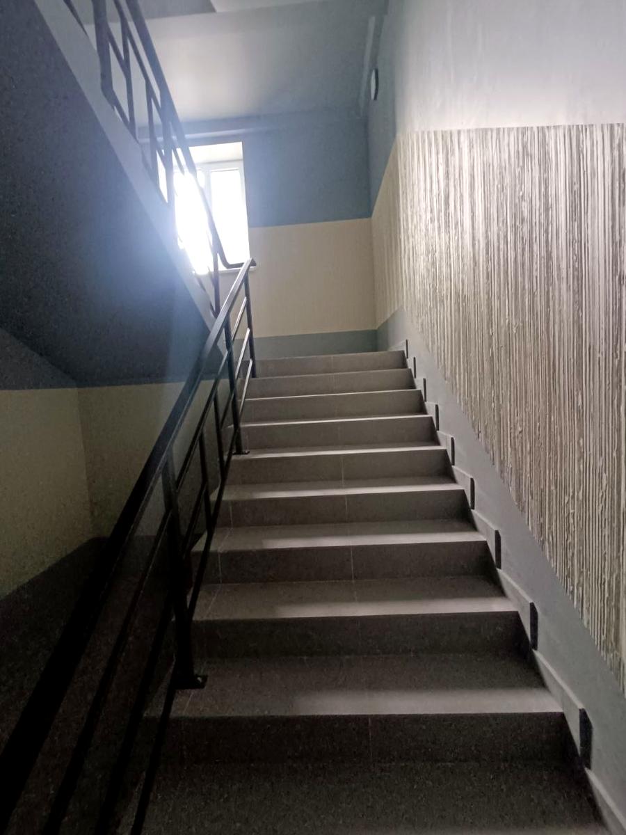 1861975663455829