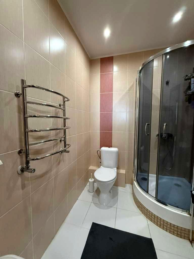 1861977660793670