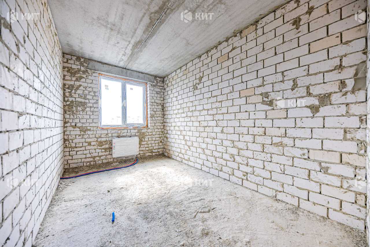 1861978592746112