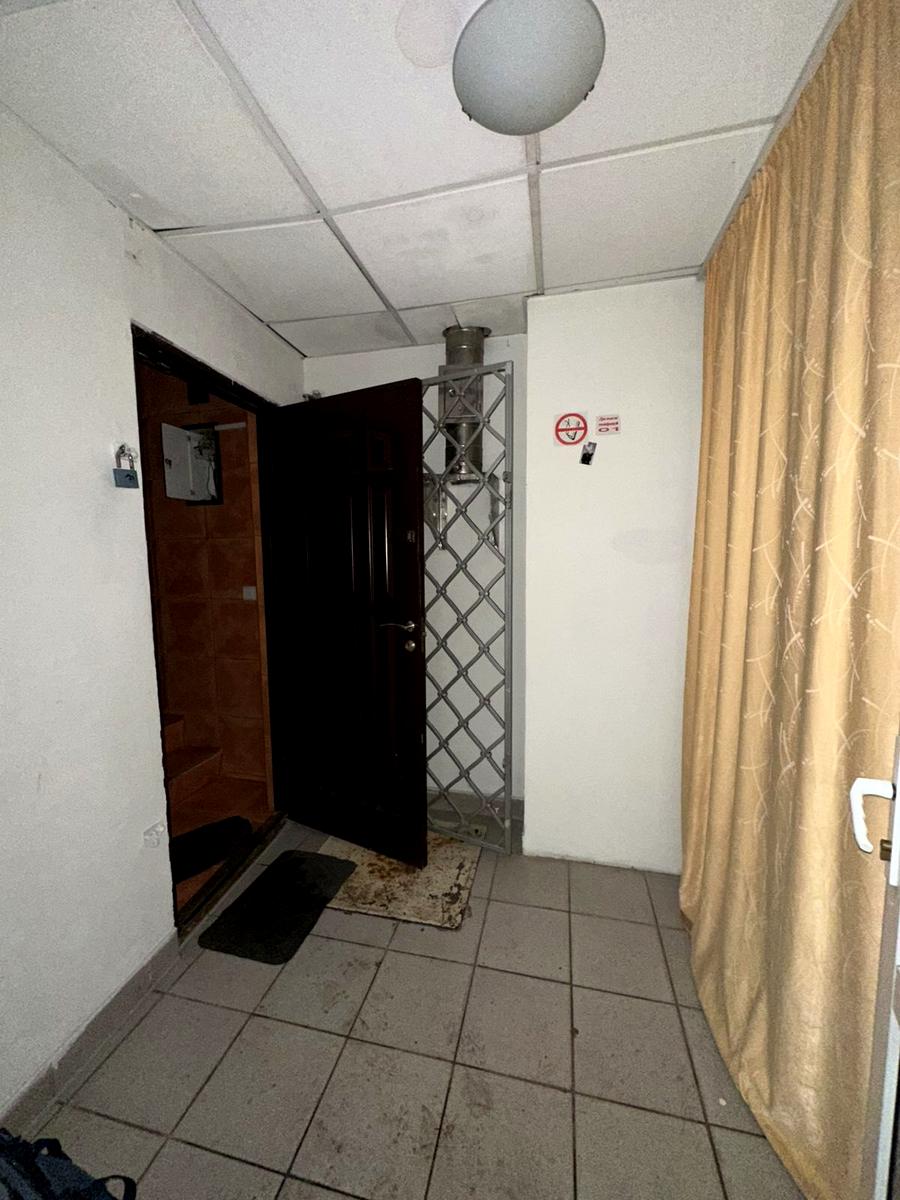 1861981272458200