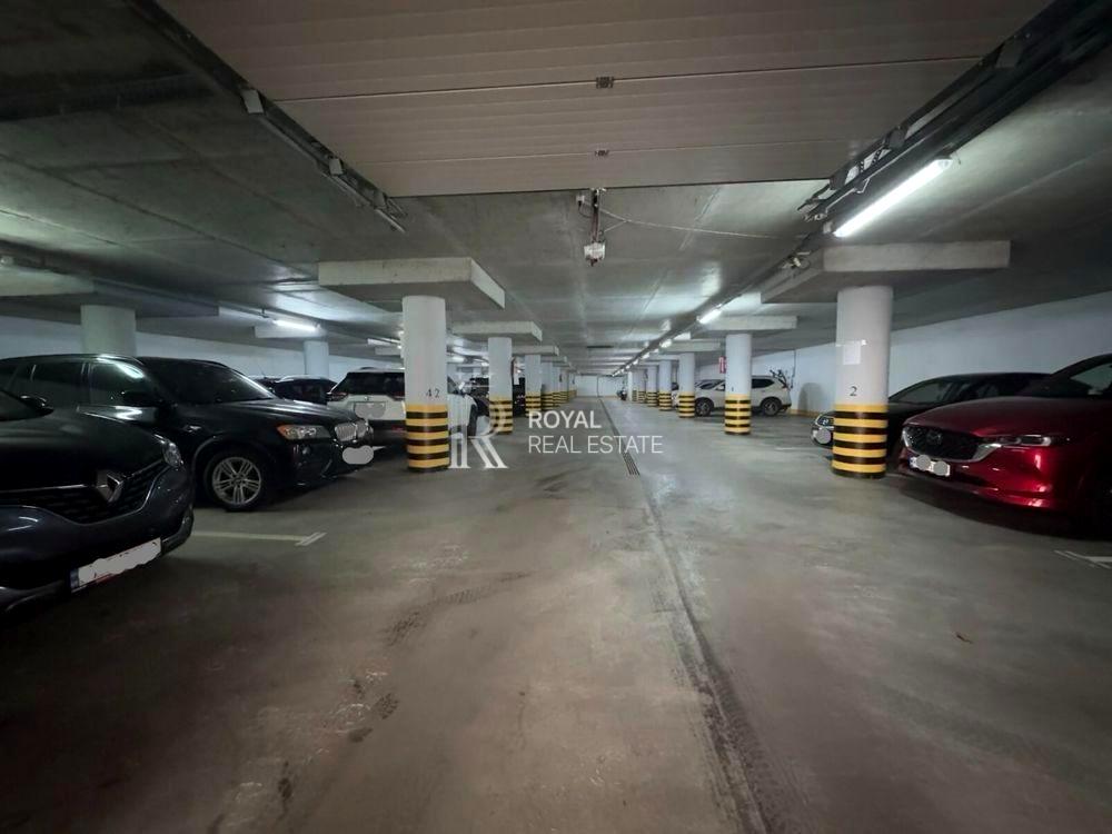 1861984536583077