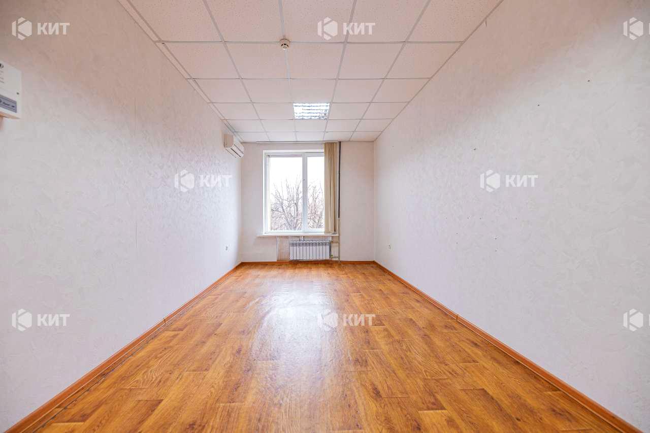 1861997822847335