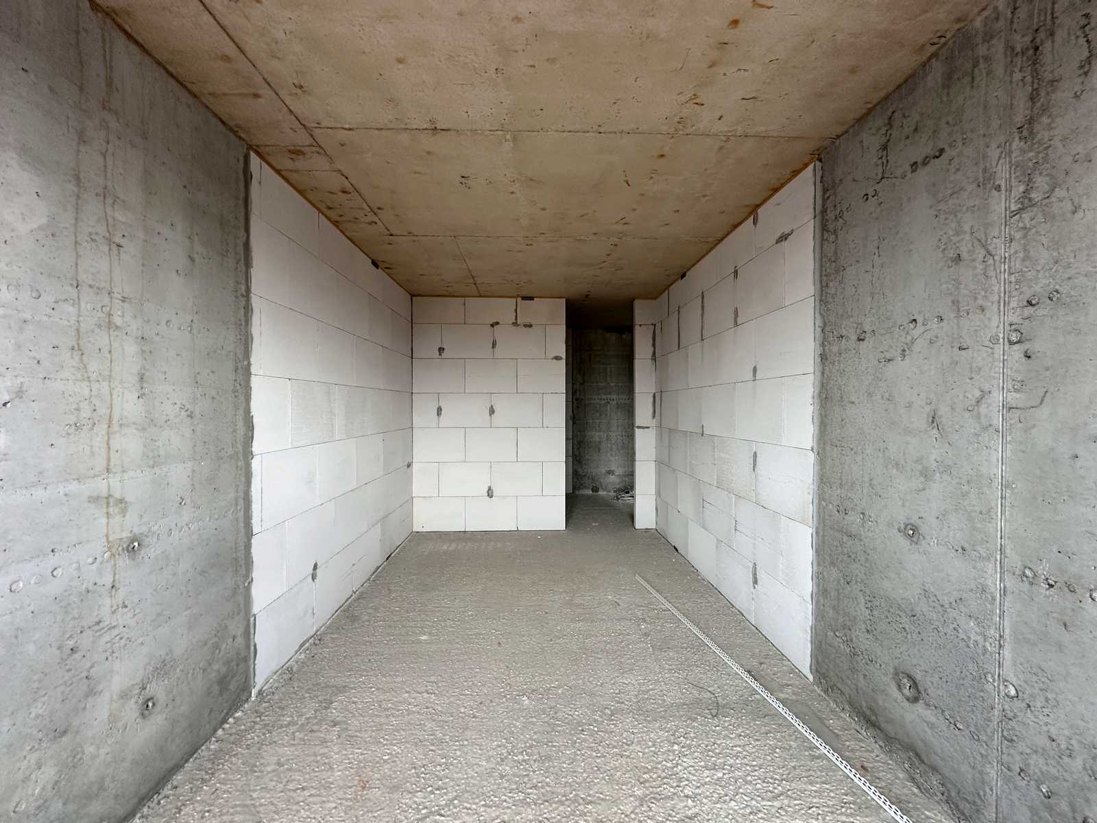 1862020682722927