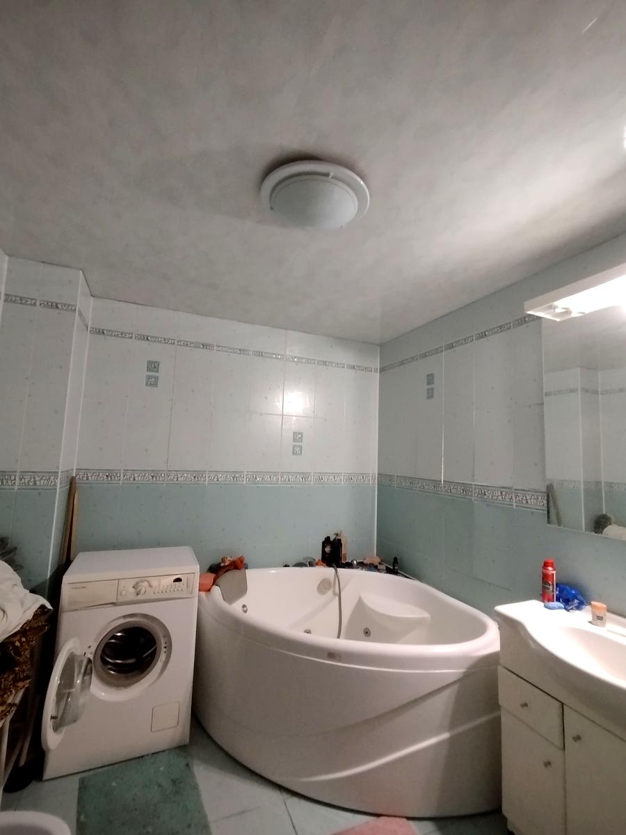 1862057061574018