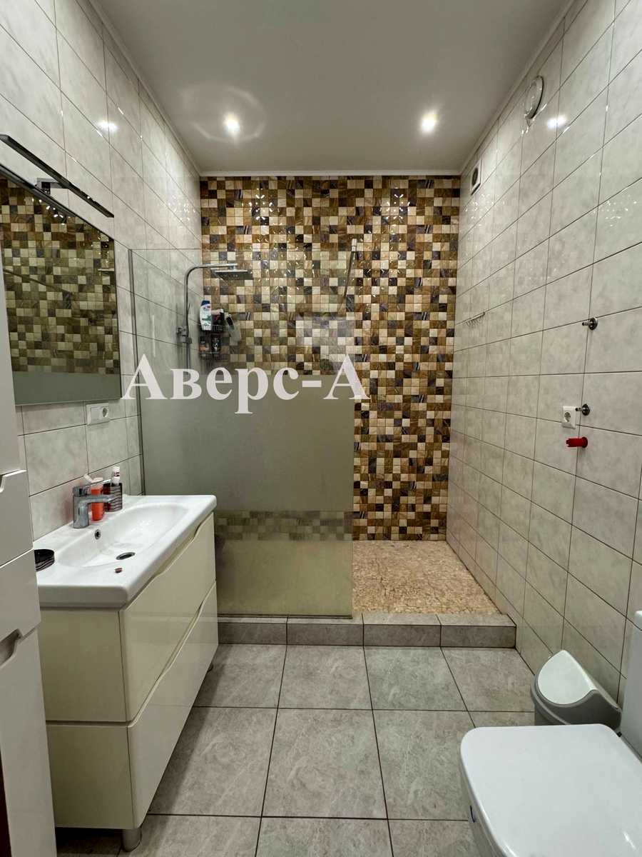 1862072496079360