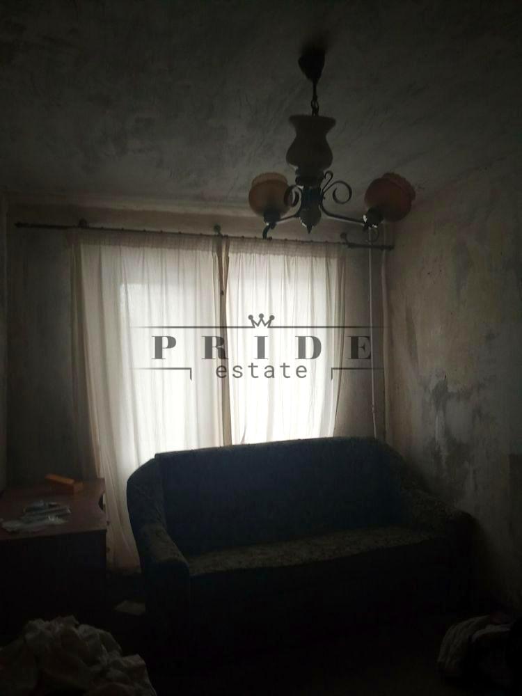1862089103034142