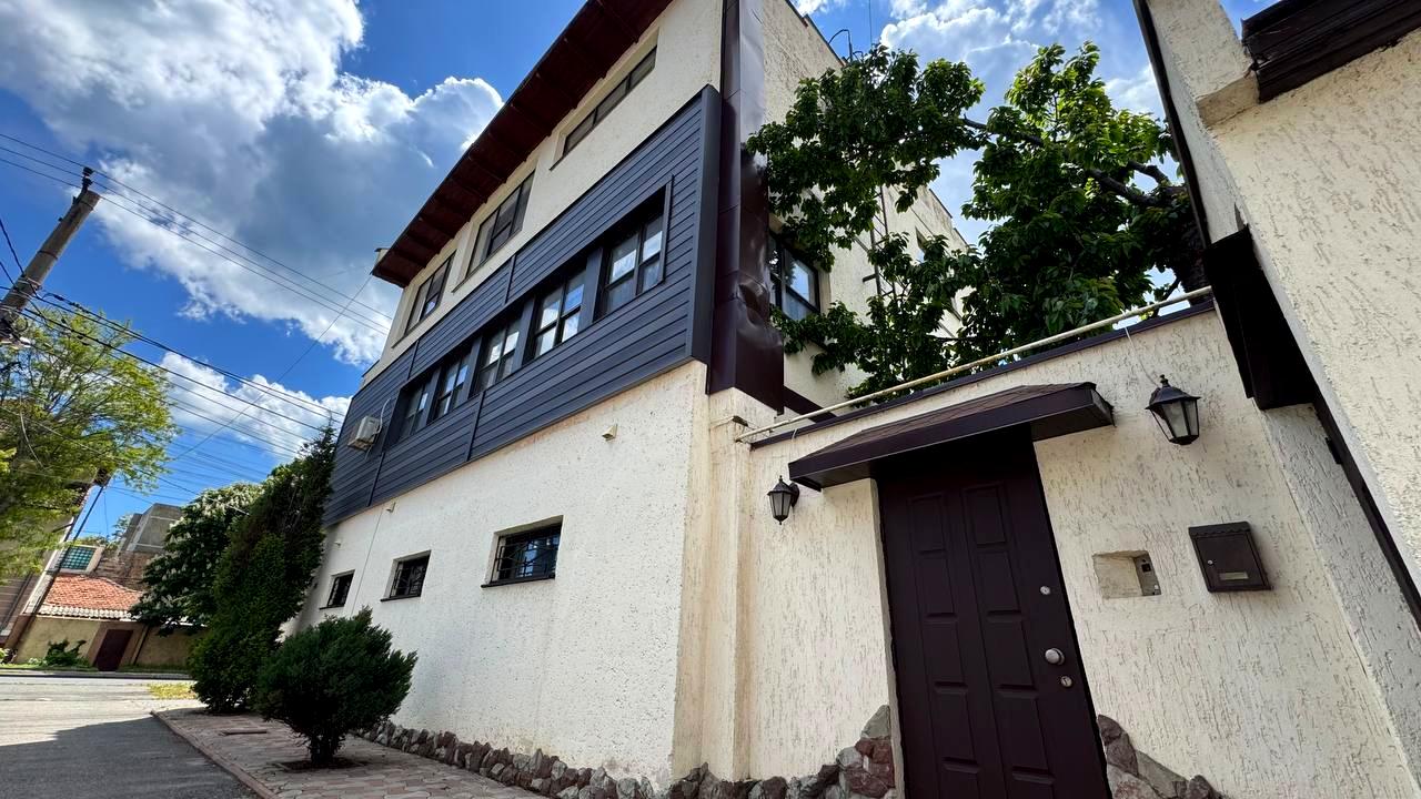 Дом по адресу ул. Гаршина (площадь 272 м²) Дом по адресу ул. Гаршина (площадь 272 м²) - Atlanta.ua