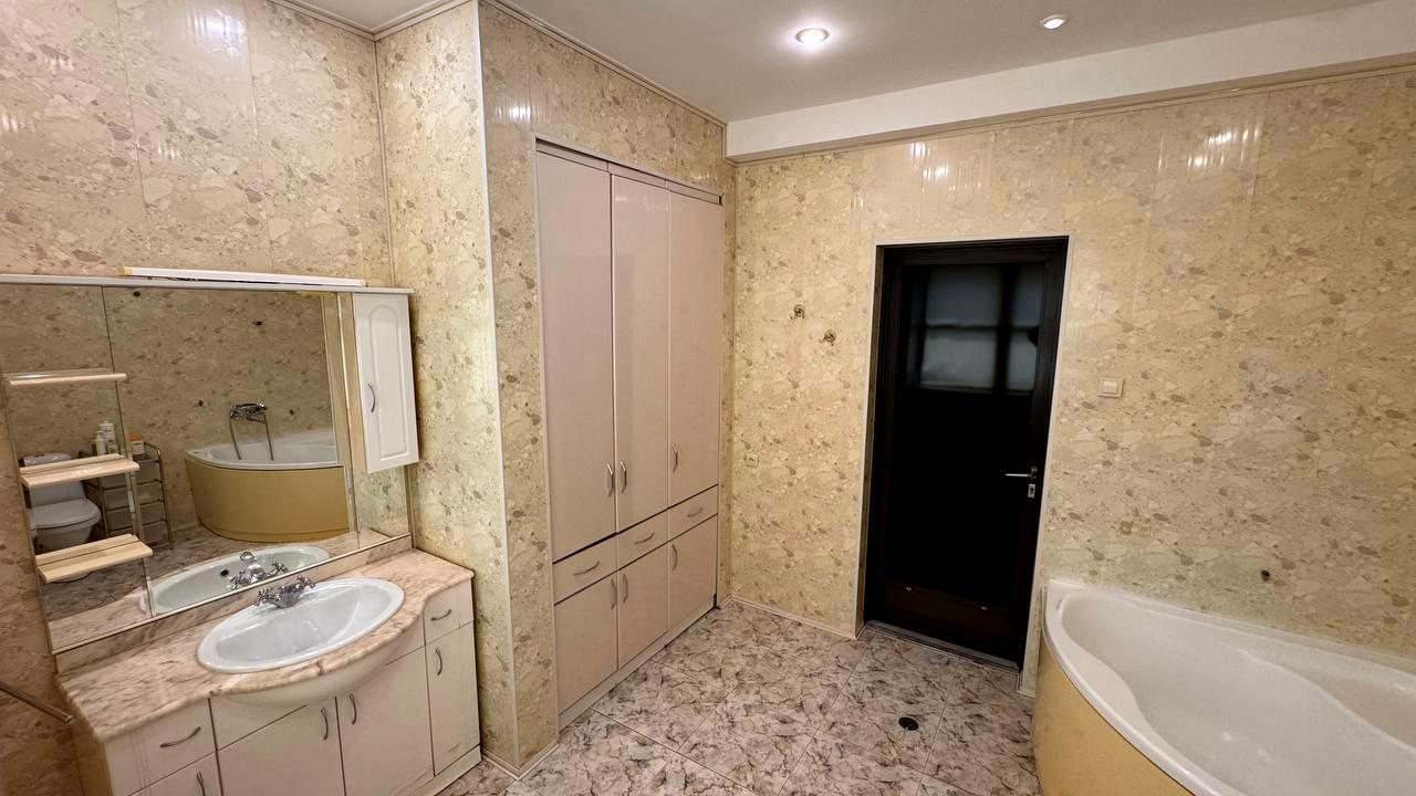 Дом по адресу ул. Гаршина (площадь 272 м²) - фото 18 Дом по адресу ул. Гаршина (площадь 272 м²) - Atlanta.ua - фото 18