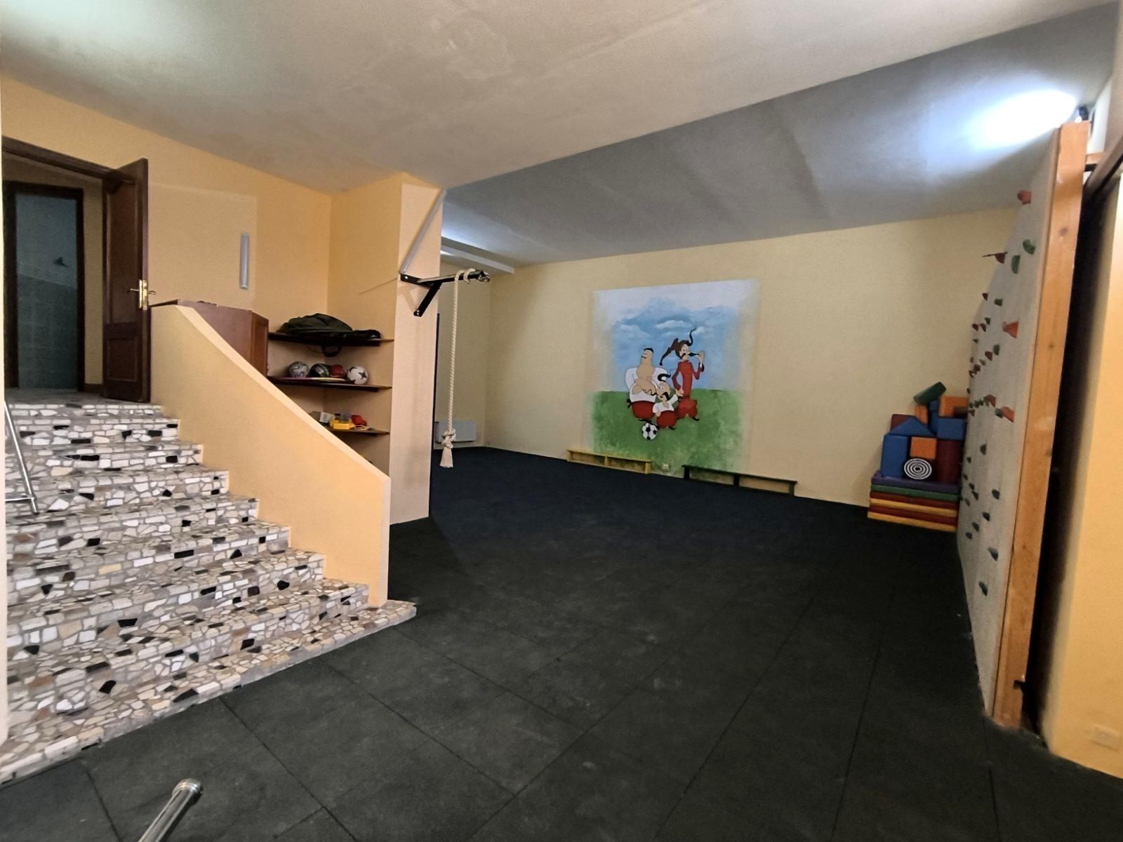 Комерційна нерухомість за адресою вул. Китобійна (площа 1000 м²) - фото 14 Комерційна нерухомість за адресою вул. Китобійна (площа 1000 м²) - Atlanta.ua - фото 14