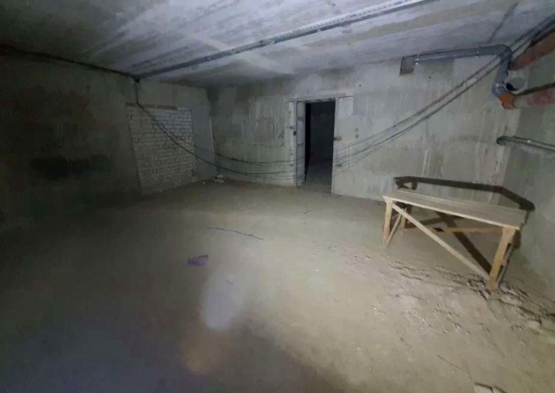 1862350463130051