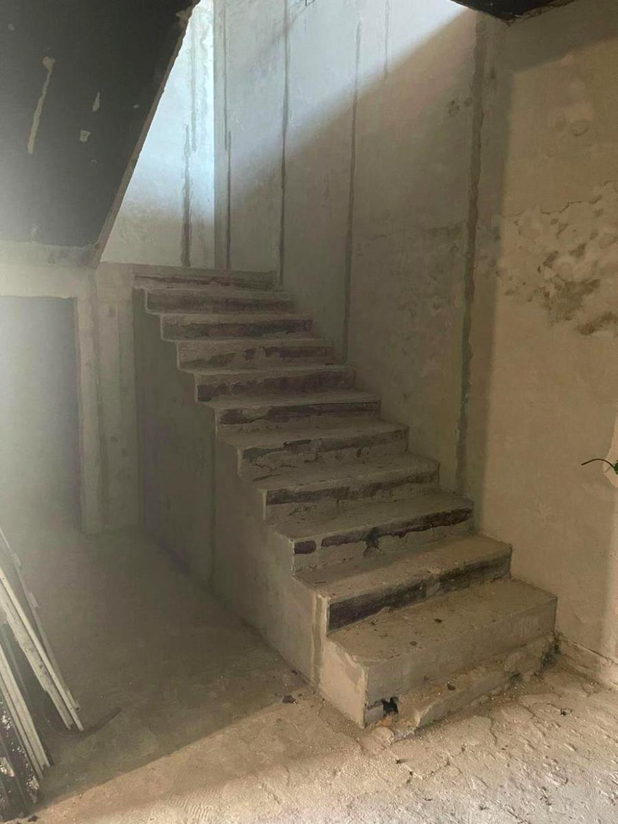 1862358655654375