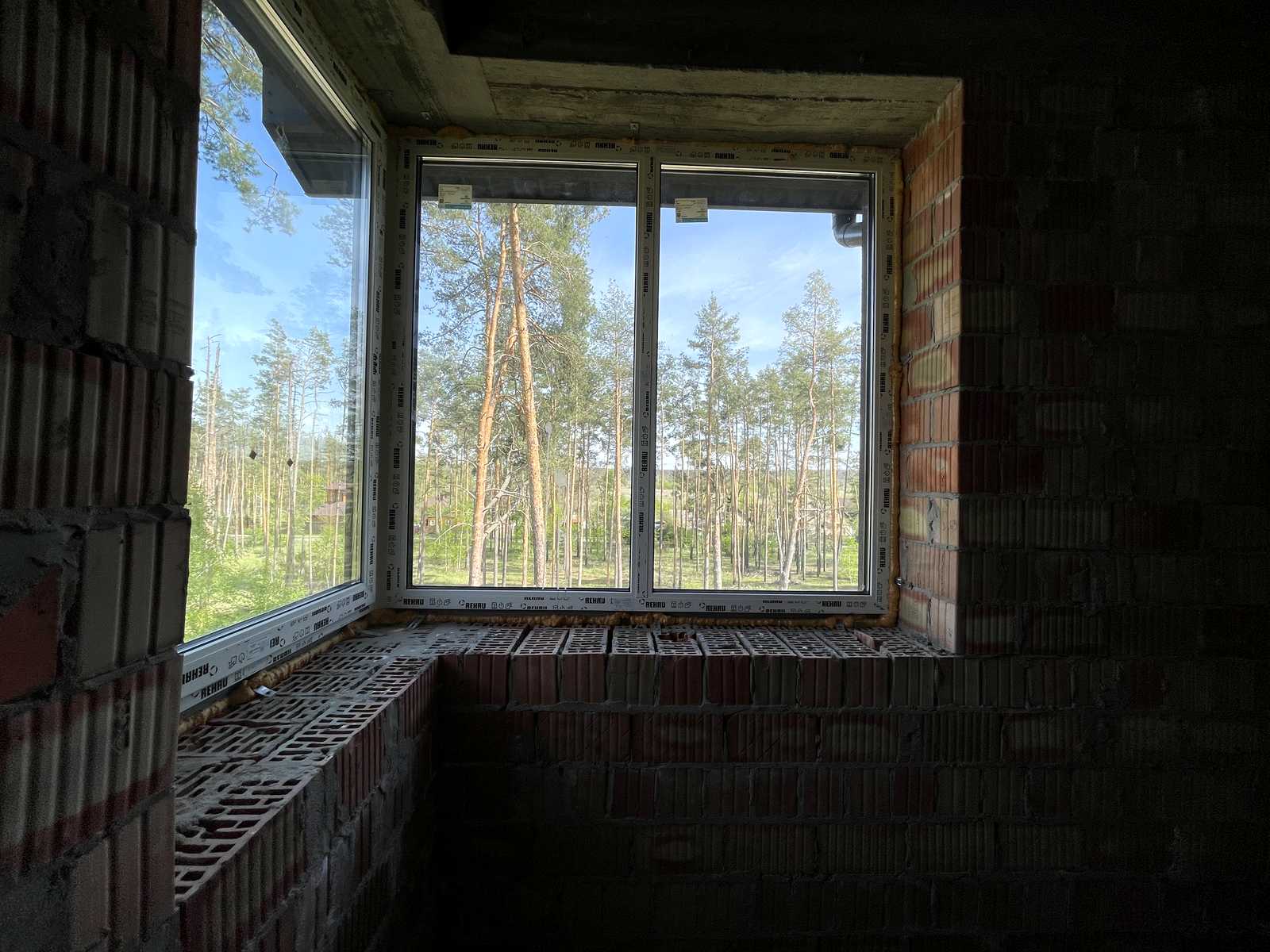 1862424884887703