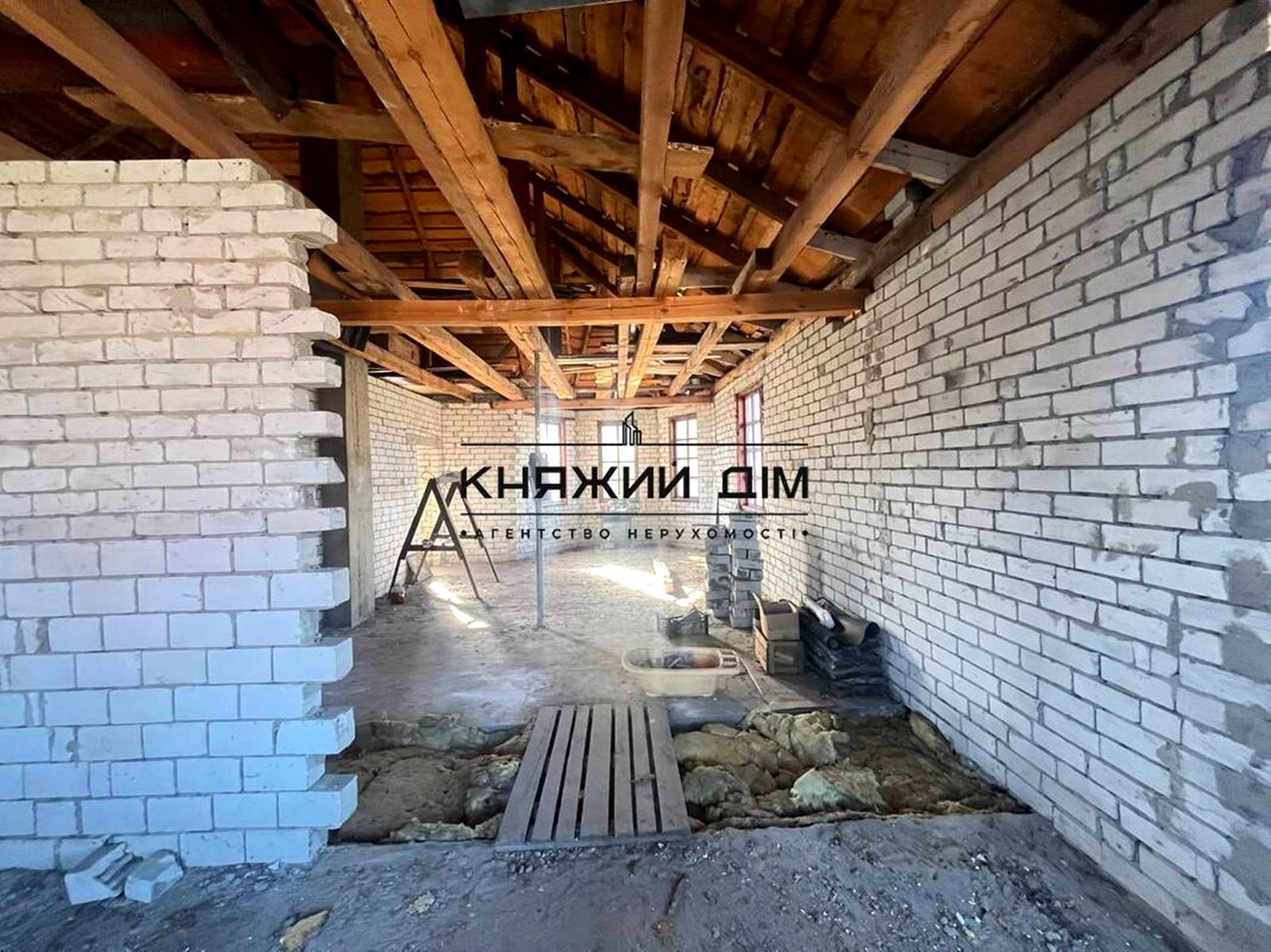 1862434465311579
