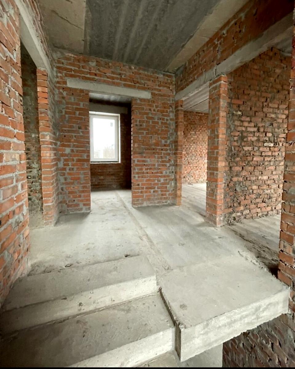 1862435612549226