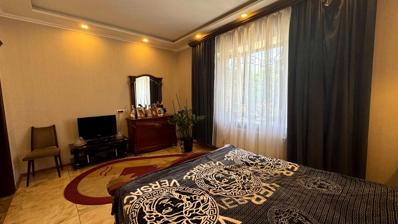 Будинок за адресою вул. Дмитрівська (площа 180 м²) - фото 9 Будинок за адресою вул. Дмитрівська (площа 180 м²) - Atlanta.ua - фото 9