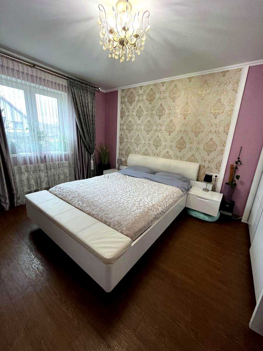 1862448678691040
