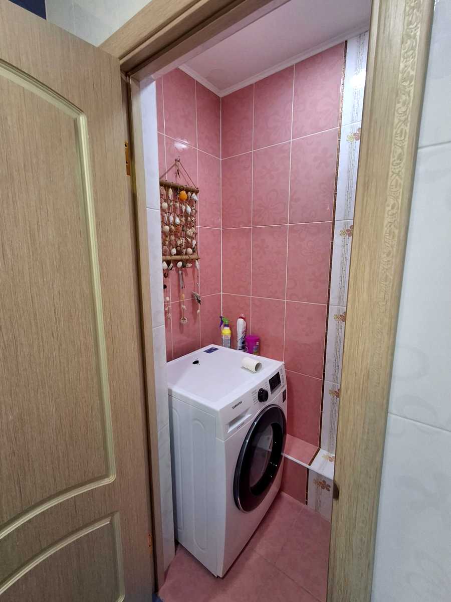 1862533939452184