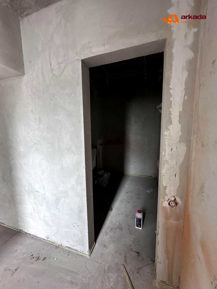 1862535002286153