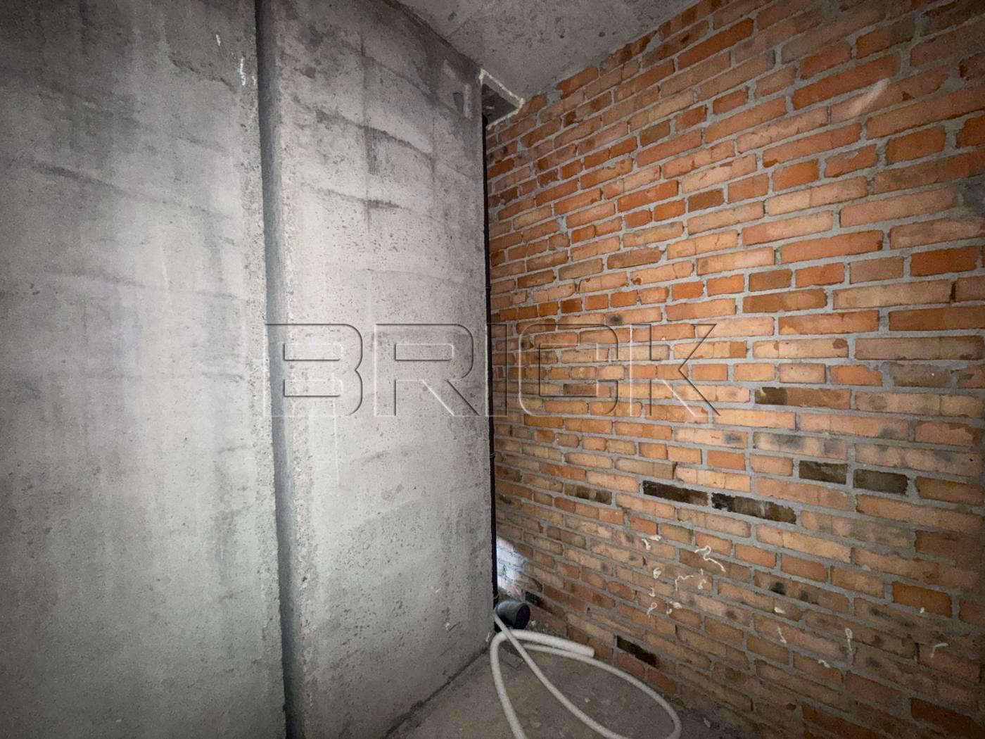 1862536062022806