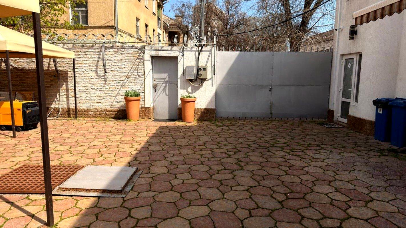 Комерційна нерухомість за адресою (площа 520 м²) - фото 2 Комерційна нерухомість за адресою (площа 520 м²) - Atlanta.ua - фото 2