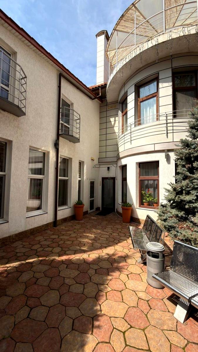 Комерційна нерухомість за адресою (площа 520 м²) - фото 3 Комерційна нерухомість за адресою (площа 520 м²) - Atlanta.ua - фото 3