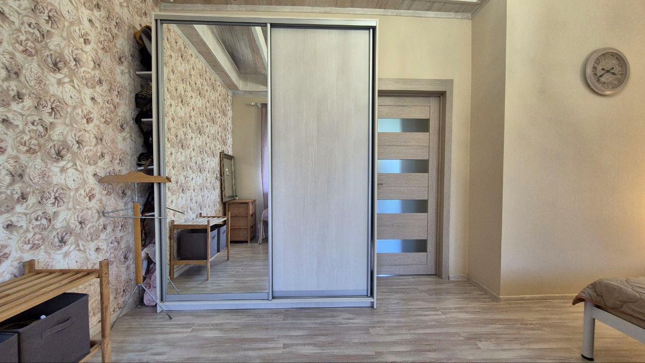 1862547582292030