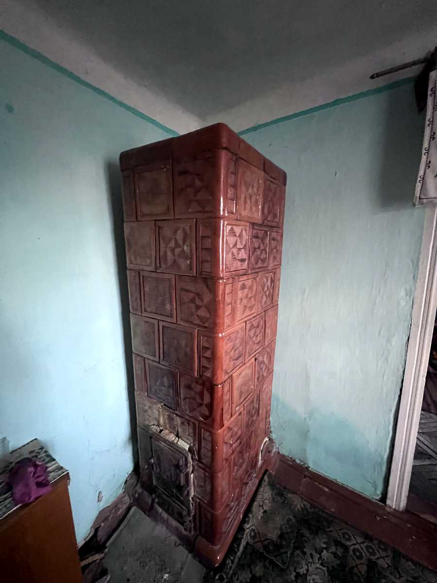 1862555439355776