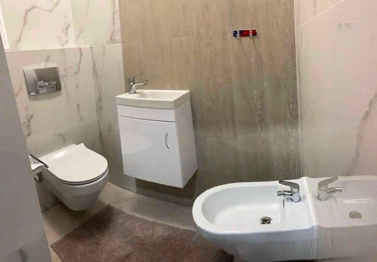1862607879302673