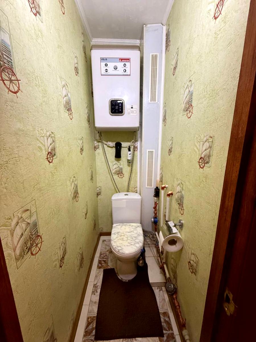 1862608670565008