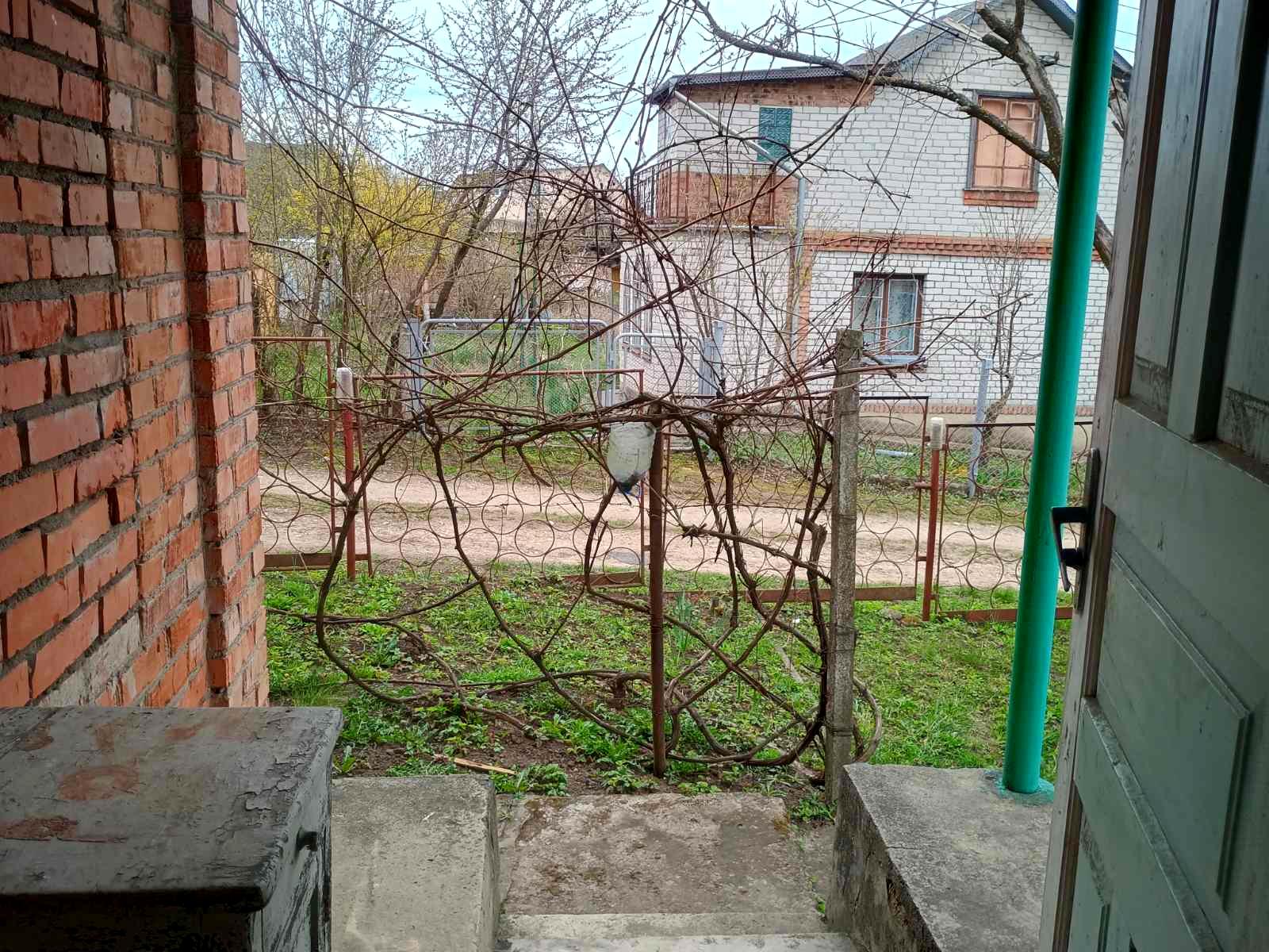 1862618273681703