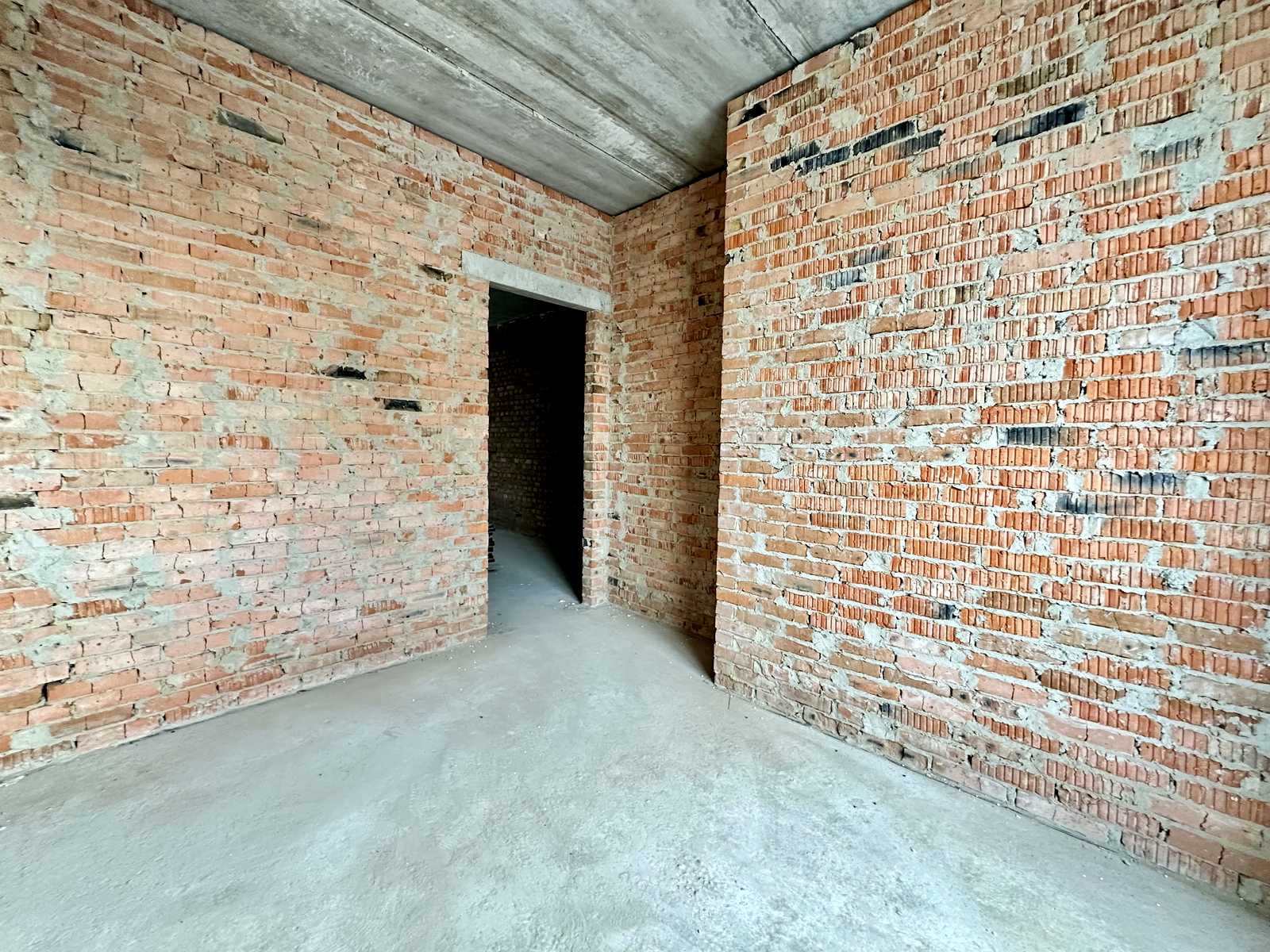1862619350021891